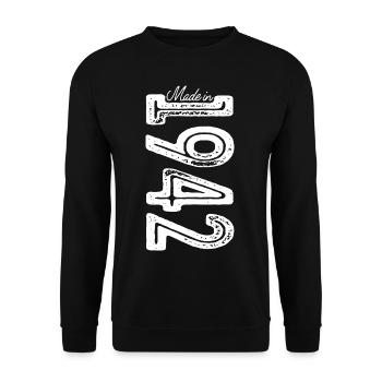 80th Birthday Made In 1942 Gift Born 1942 - Unisex Sweatshirt - black - Front - Alina (178cm) & Michal (187cm)