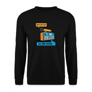 Ils sont différents ! - Sweat-shirt Unisexe - noir - Devant - Alina (178cm) & Michal (187cm)