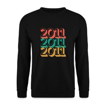Anniversaire année 2011 / Vintage 2011 - Sweat-shirt Unisexe - noir - Devant - Alina (178cm) & Michal (187cm)