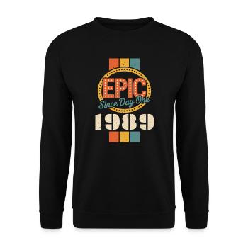 Legendär seit 1989 - Unisex Pullover - Schwarz - Vorne - Alina (178cm) & Michal (187cm)