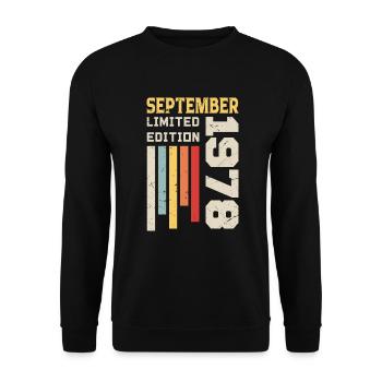 September 1978 Birthday Gift September 1978 - Unisex Sweatshirt - black - Front - Alina (178cm) & Michal (187cm)
