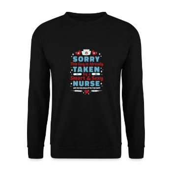 Sorry This Guy Is Already Taken By A Smart And - Unisex Pullover - Schwarz - Vorne - Alina (178cm) & Michal (187cm)