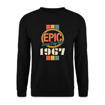 Legendär seit 1967 - Unisex Pullover - Schwarz - Vorne - Alina (178cm) & Michal (187cm)