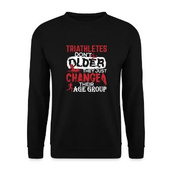 Triahtlon Geburtstagsgeschenk für Triathleten - Unisex Pullover - Schwarz - Vorne - Alina (178cm) & Michal (187cm)