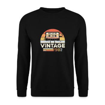 Vintage 1982 40th Birthday Gift Forty Years - Unisex Sweatshirt - black - Front - Alina (178cm) & Michal (187cm)
