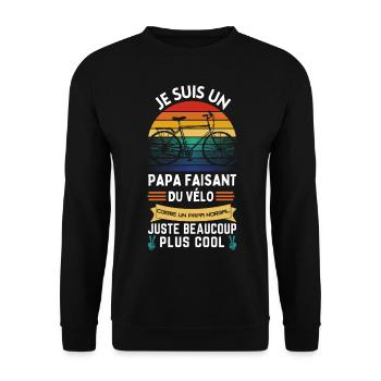 Vatertags-T-Shirt - Cool Cycling Dad - Unisex Pullover - Schwarz - Vorne - Alina (178cm) & Michal (187cm)