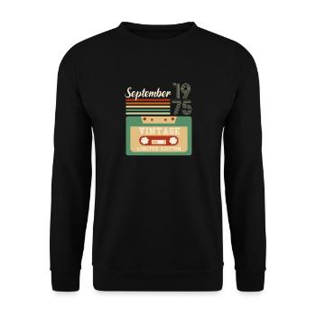 46e anniversaire cadeau septembre 1975 - Sweat-shirt Unisexe - noir - Devant - Alina (178cm) & Michal (187cm)