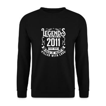 Legendary since 2011 born in 2011 Gift 2011 - Unisex Sweatshirt - black - Front - Alina (178cm) & Michal (187cm)