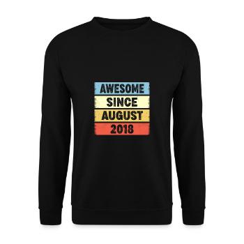 Awesome Since August 2018 4. Geburtstag - Unisex Pullover - Schwarz - Vorne - Alina (178cm) & Michal (187cm)
