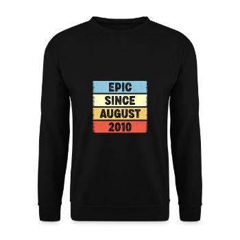 Epic Since August 2010 12. Geburtstag - Unisex Pullover - Schwarz - Vorne - Alina (178cm) & Michal (187cm)