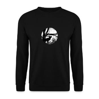 Hirsch Jagd im Wald Geschenk für Jäger - Unisex Sweatshirt - black - Front - Alina (178cm) & Michal (187cm)