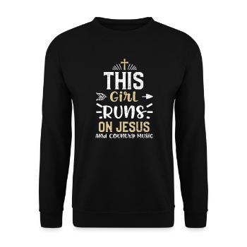 This Girl Runs On Jesus And Coun... - Unisex Pullover - Schwarz - Vorne - Alina (178cm) & Michal (187cm)