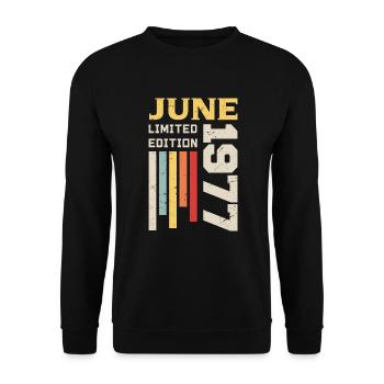 Juin 1977 - Cadeau anniversaire Juin 1977 Juin - Sweat-shirt Unisexe - noir - Devant - Alina (178cm) & Michal (187cm)