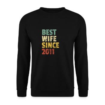 Best Wife Since 2011 Funny Anniversary Birthday - Unisex Sweatshirt - black - Front - Alina (178cm) & Michal (187cm)