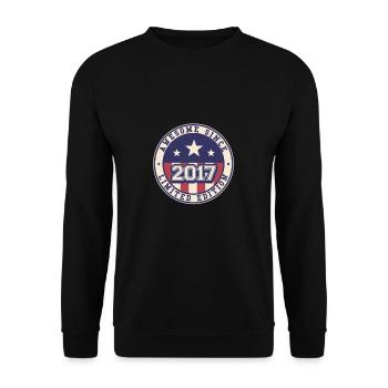 Génial depuis 2017 6ème anniversaire - Sweat-shirt Unisexe - noir - Devant - Alina (178cm) & Michal (187cm)