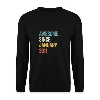 Awesome Since January 2011 12. Geburtstag - Unisex Pullover - Schwarz - Vorne - Alina (178cm) & Michal (187cm)