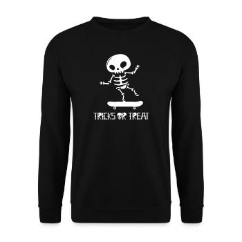 Halloween Skateboard Skeleton Tricks Or Treat - Unisex Sweatshirt - black - Front - Alina (178cm) & Michal (187cm)