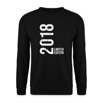 8th Birthday Boy Girls 8 Years 2018 - Unisex Sweatshirt - black - Front - Alina (178cm) & Michal (187cm)