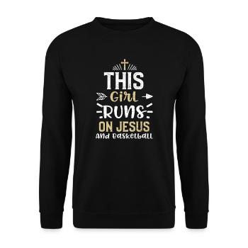 This Girl Runs On Jesus And Bask... - Unisex Pullover - Schwarz - Vorne - Alina (178cm) & Michal (187cm)