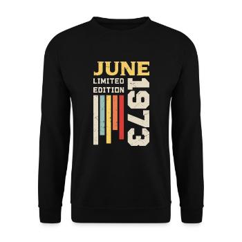 Juni 1973 - Geburtstagsgeschenk Juni 1973 Juni - Unisex Pullover - Schwarz - Vorne - Alina (178cm) & Michal (187cm)