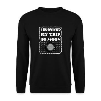 T-shirt I survived my trip to moon 2025 - Unisex Sweatshirt - black - Front - Alina (178cm) & Michal (187cm)
