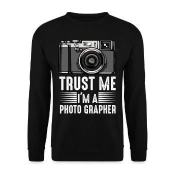 Trust Me I'm A Photographer | Photographer Gift - Unisex Sweatshirt - black - Front - Alina (178cm) & Michal (187cm)