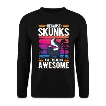 Because Skunks are freaking awesome Stinktier - Unisex Pullover - Schwarz - Vorne - Alina (178cm) & Michal (187cm)