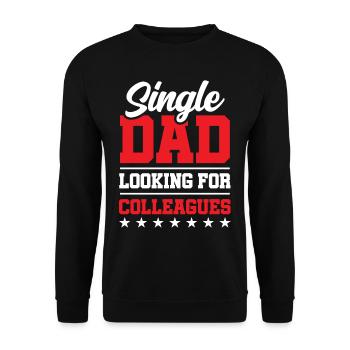Alleinerziehender Vater Papi Papa Alleinerziehend - Unisex Pullover - Schwarz - Vorne - Alina (178cm) & Michal (187cm)