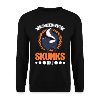 I just really like Skunks, ok Stinktier - Unisex Pullover - Schwarz - Vorne - Alina (178cm) & Michal (187cm)