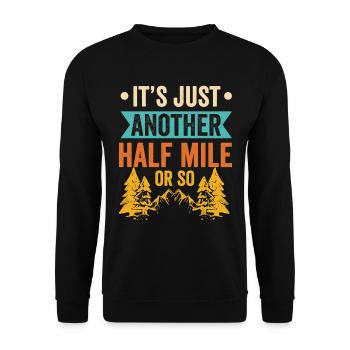 Es Ist Nur Eine Weitere Halbe Meile Oder So - Unisex Pullover - Schwarz - Vorne - Alina (178cm) & Michal (187cm)