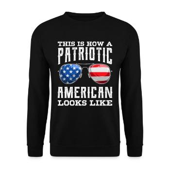So Sieht Ein Patriotischer Amerikaner Aus USA - Unisex Pullover - Schwarz - Vorne - Alina (178cm) & Michal (187cm)