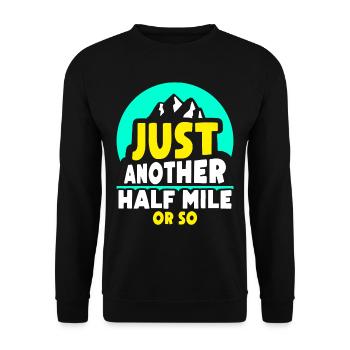Nur Noch Eine Halbe Meile Oder So Wanderung - Unisex Pullover - Schwarz - Vorne - Alina (178cm) & Michal (187cm)
