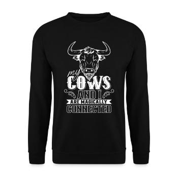 My cows and I are magically connected cow - Unisex Sweatshirt - black - Front - Alina (178cm) & Michal (187cm)