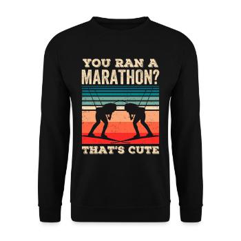 Du Bist Einen Marathon Gelaufen Das Ist Niedlich - Unisex Pullover - Schwarz - Vorne - Alina (178cm) & Michal (187cm)