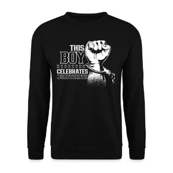 This Boy Celebrates the Juneteenth Black 1865 - Unisex Sweatshirt - black - Front - Alina (178cm) & Michal (187cm)