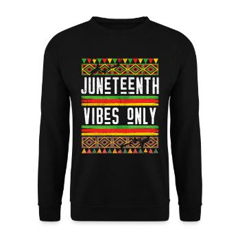 Nur Juneteenth Vibes 1865 African American Black - Unisex Pullover - Schwarz - Vorne - Alina (178cm) & Michal (187cm)