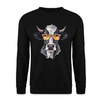 Kuh mit Sonnenbrille - Unisex Pullover - Schwarz - Vorne - Alina (178cm) & Michal (187cm)