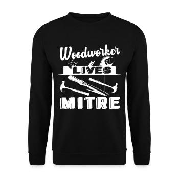 Woodworker Woodworker Lives Mitre - Unisex Sweatshirt - black - Front - Alina (178cm) & Michal (187cm)