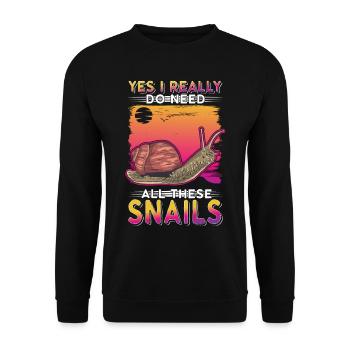 Schnecke Geschenk Weinbergschnecke - Unisex Pullover - Schwarz - Vorne - Alina (178cm) & Michal (187cm)