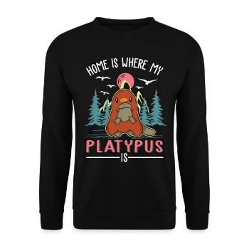 Zuhause ist wo mein Schnabeltier ist - Unisex Pullover - Schwarz - Vorne - Alina (178cm) & Michal (187cm)
