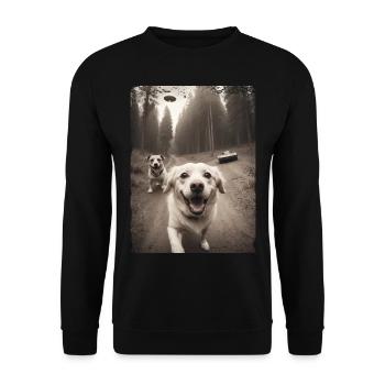 Selfie de chiens avec conception de vaisseau spatial extraterrestre - Sweat-shirt Unisexe - noir - Devant - Alina (178cm) & Michal (187cm)