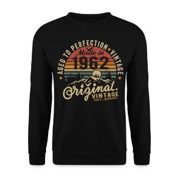 1962 Vintage Birthday Year of Birth 1962 Gift - Unisex Sweatshirt - black - Front - Alina (178cm) & Michal (187cm)