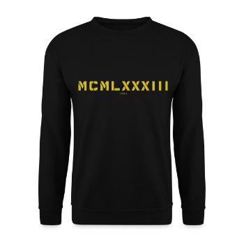 Römische Zahl Geburtsjahr Made in 1983 - Unisex Pullover - Schwarz - Vorne - Alina (178cm) & Michal (187cm)