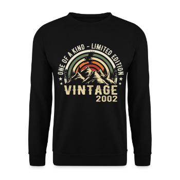 Jahrgang 2002 Jahrgang 2002 Retro Geburtstag 2002 - Unisex Pullover - Schwarz - Vorne - Alina (178cm) & Michal (187cm)