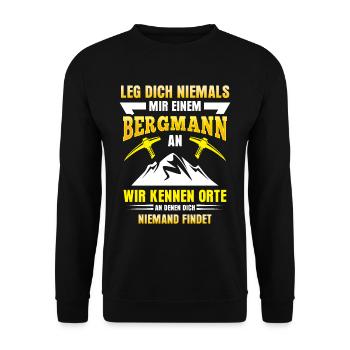 Bergmann T-Shirt Leg dich niemals mit einem an - Unisex Pullover - Schwarz - Vorne - Alina (178cm) & Michal (187cm)