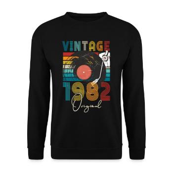 1982 Geburtstag - Unisex Pullover - Schwarz - Vorne - Alina (178cm) & Michal (187cm)