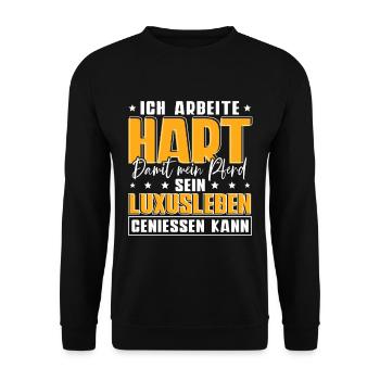 Ich Arbeite Hart Damit Mein Pferd - Unisex Pullover - Schwarz - Vorne - Alina (178cm) & Michal (187cm)