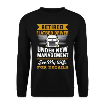 LKW Flachbettmaschine Frachtfahrzeug - Unisex Pullover - Schwarz - Vorne - Alina (178cm) & Michal (187cm)
