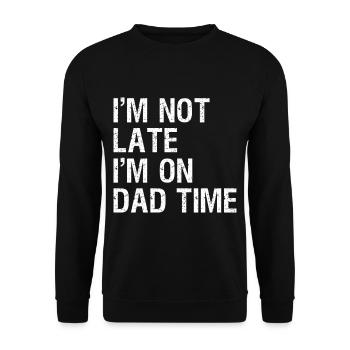 Geschenke Zum Vatertag Für Papa - Unisex Pullover - Schwarz - Vorne - Alina (178cm) & Michal (187cm)