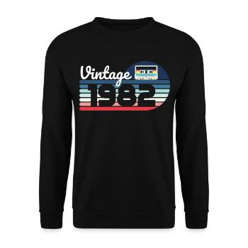 Vintage 1982 birth in 1982 gift man woman - Unisex Sweatshirt - black - Front - Alina (178cm) & Michal (187cm)